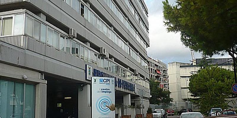Betafence: anticipato a giovedì tavolo di crisi. Quaresimale all’assemblea dei lavoratori